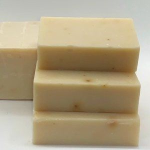 Hand-Crafted Soap (Mango Papaya)